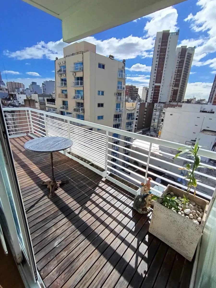 Duplex mobiliado com 3 varandas