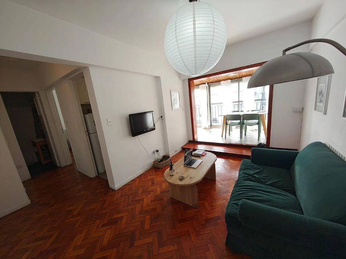 2-room apartment with enclosed balcony