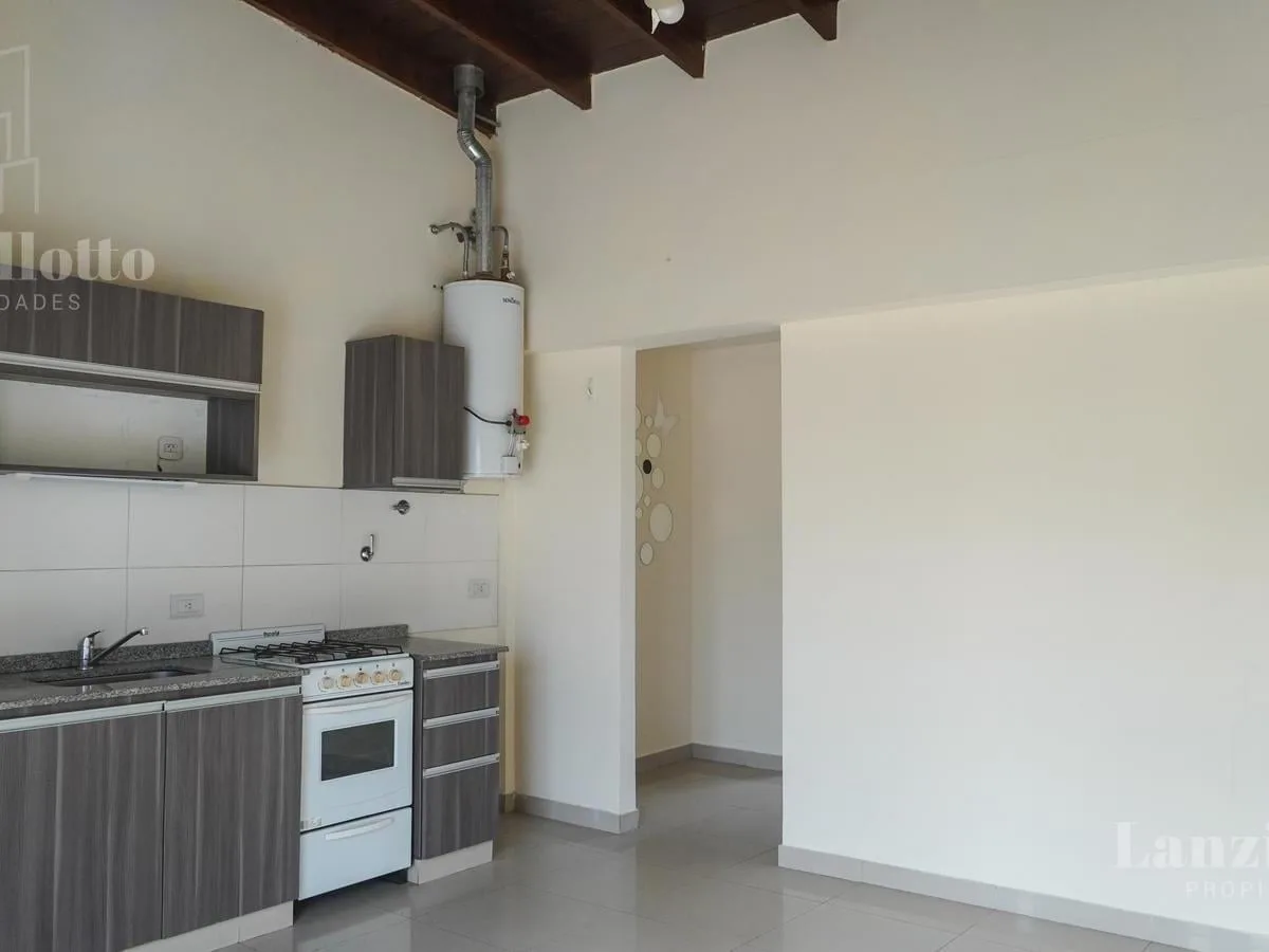Departamento 2 Ambientes en Alquiler - Lanús Este