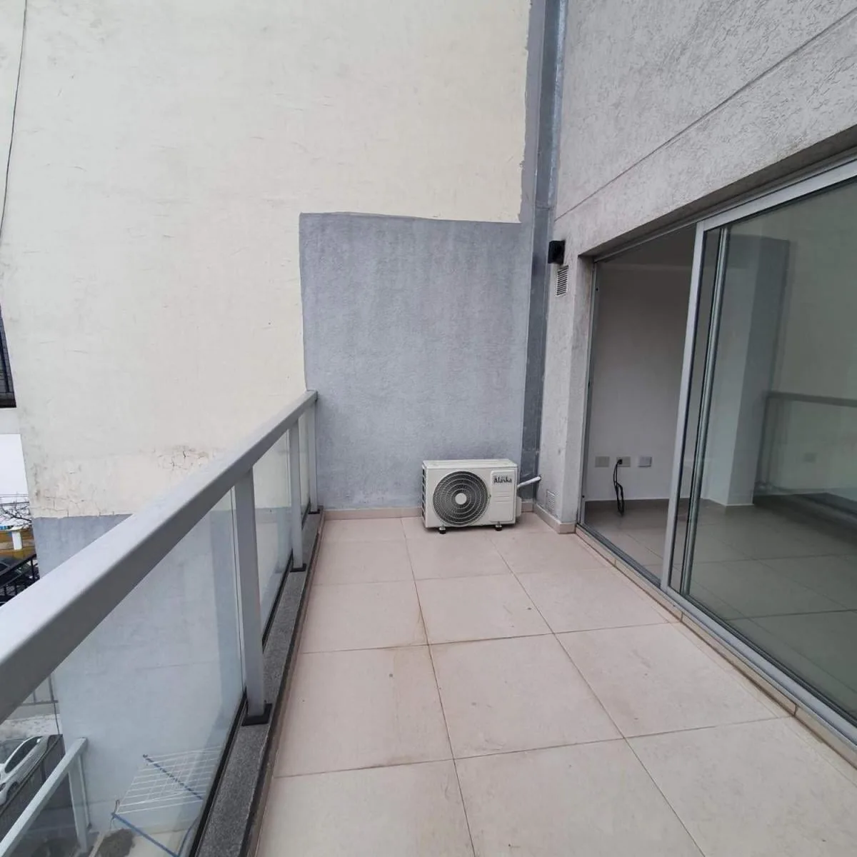 Alquiler Mono Ambiente Monte Castro Balcón Terraza