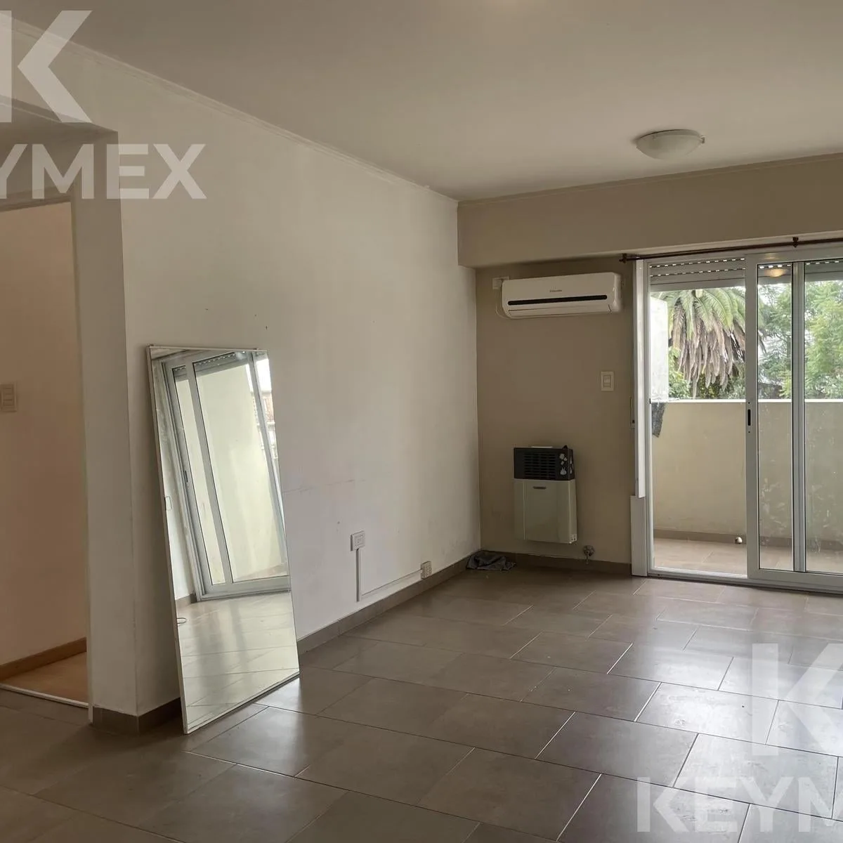 Departamento en Alquiler en Calle 14 Entre 61 y 62 - un Dormitorio