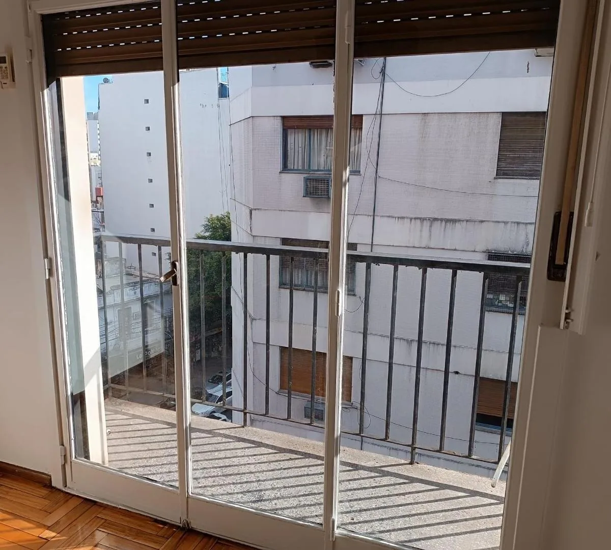2-room apartment with laundry