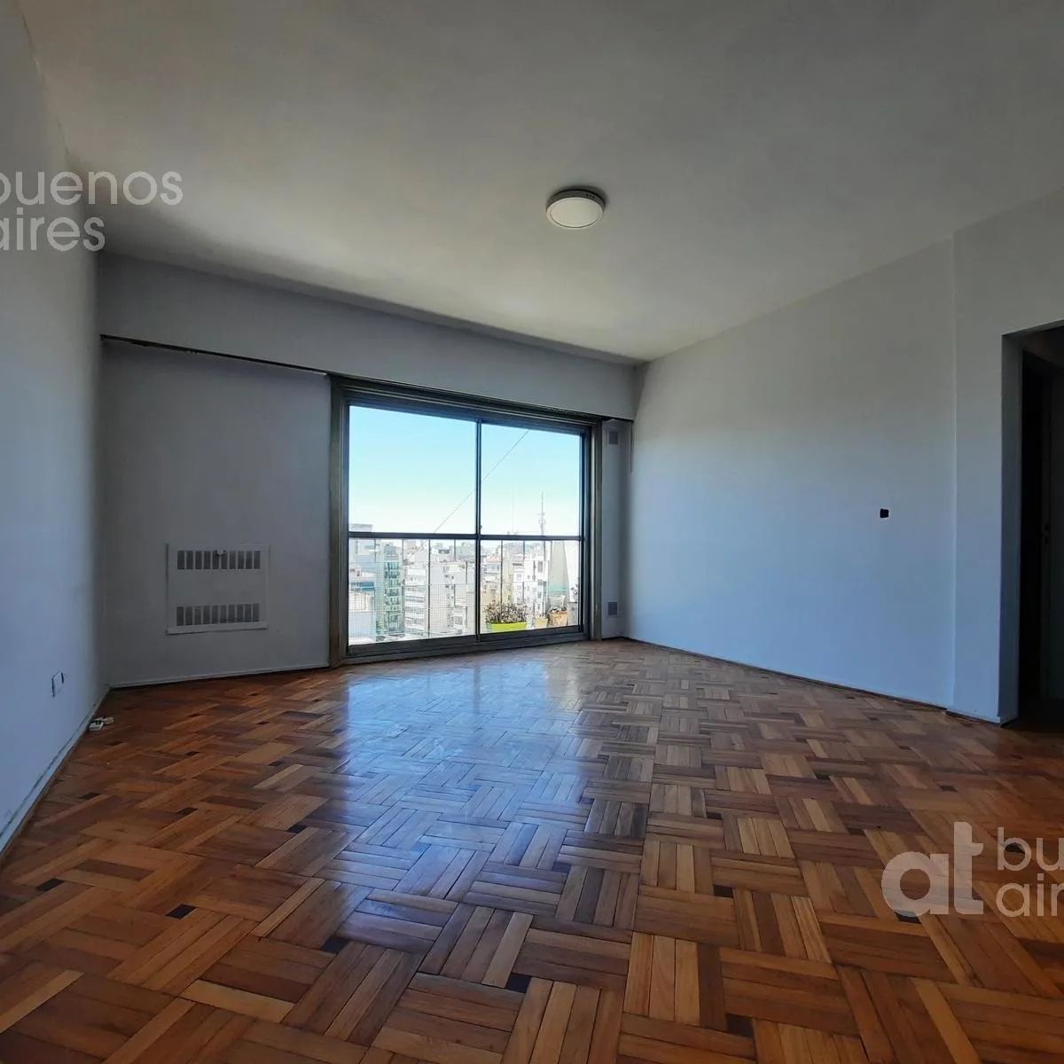 3-room unit with balcony
