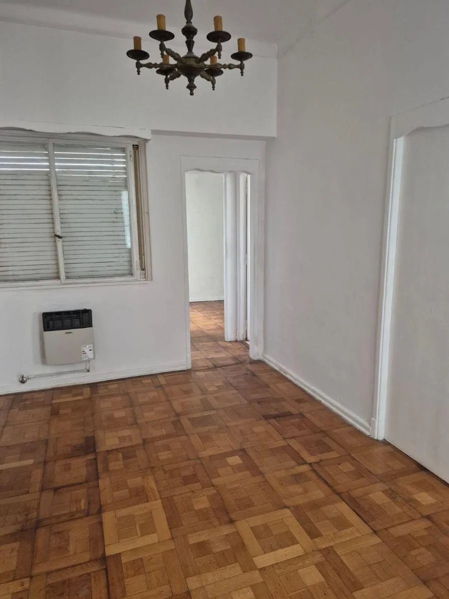 65 m², 2 dormitorios, contrafrente
