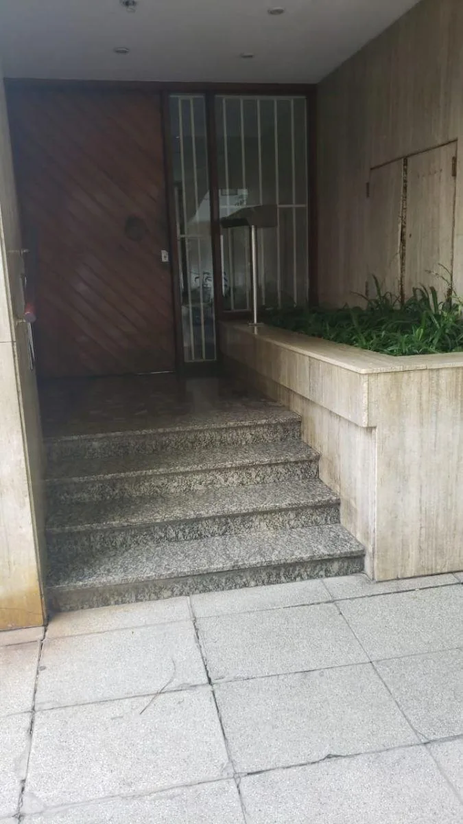 Excelente Ubicación, Muy Cerca de Ciudad Universitaria, 2 Ambientes con Patio