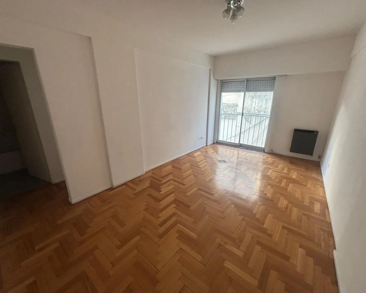 Departamento en Alquiler en San Nicolás con Palier Privado