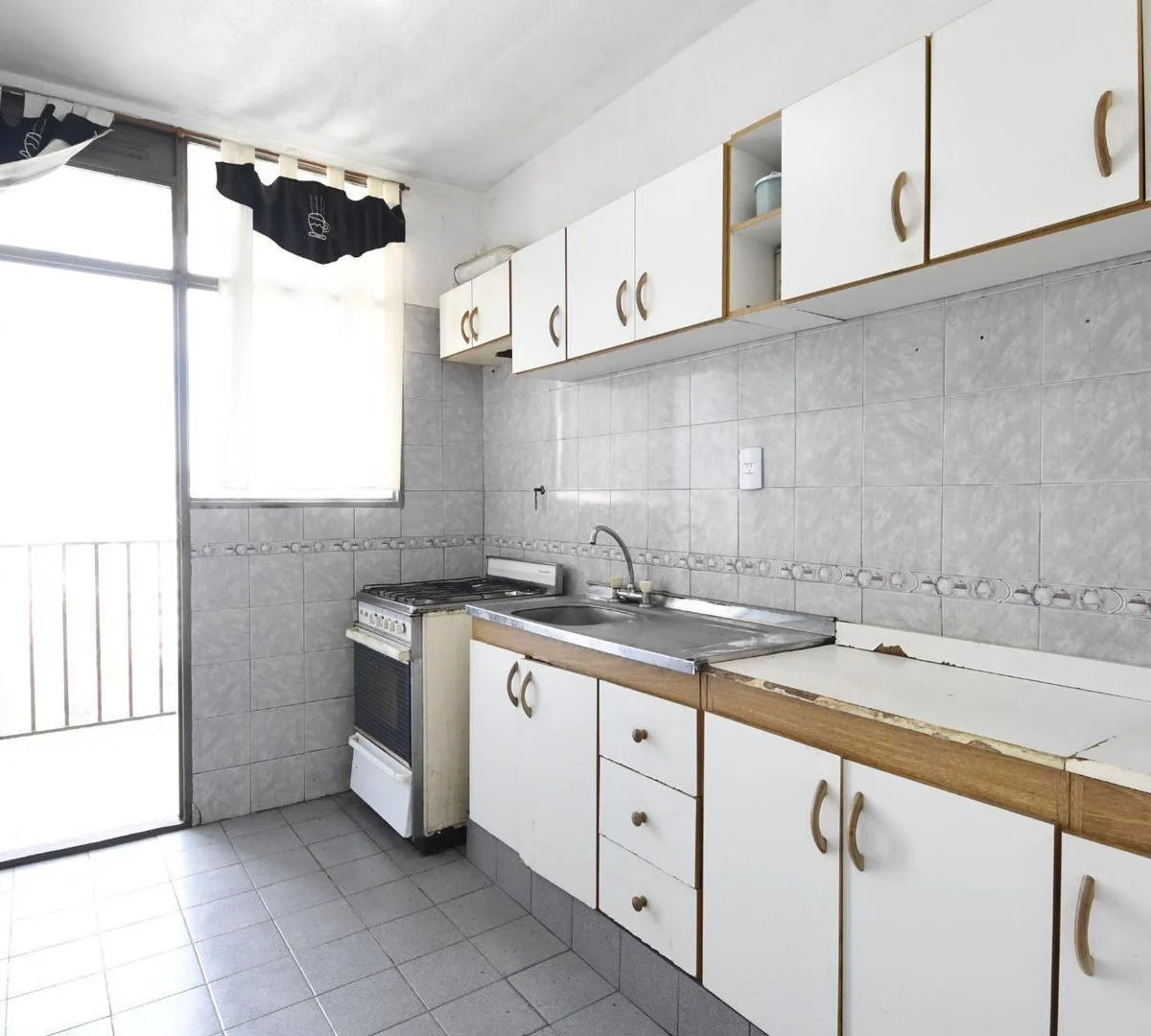 3 комнаты, 54 м², запад