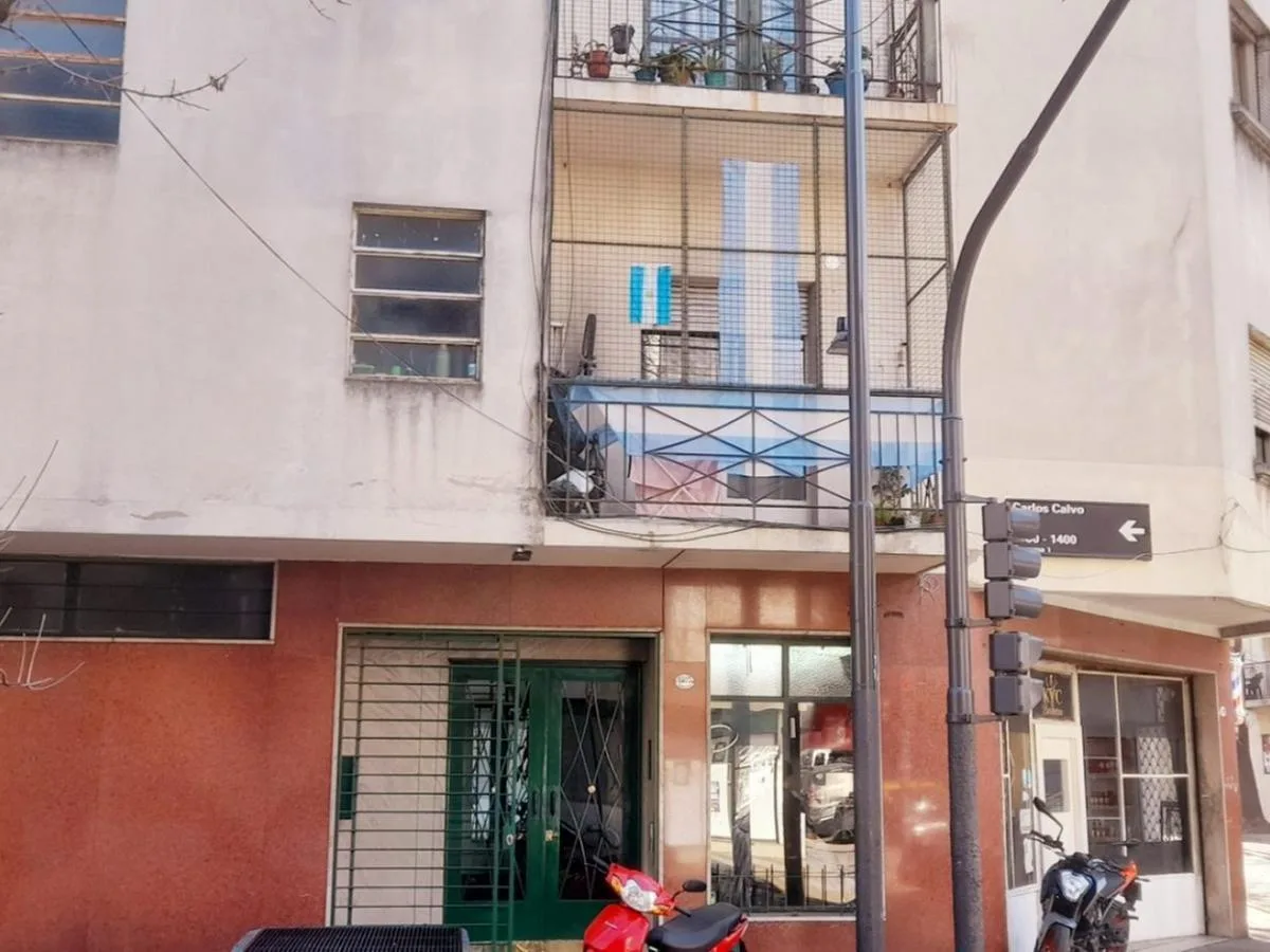 3-room apartment with enclosed balcony