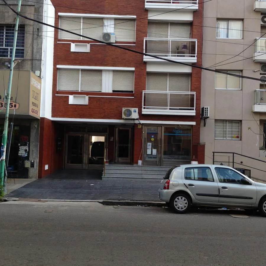 2 ambientes contrafrente, balcón