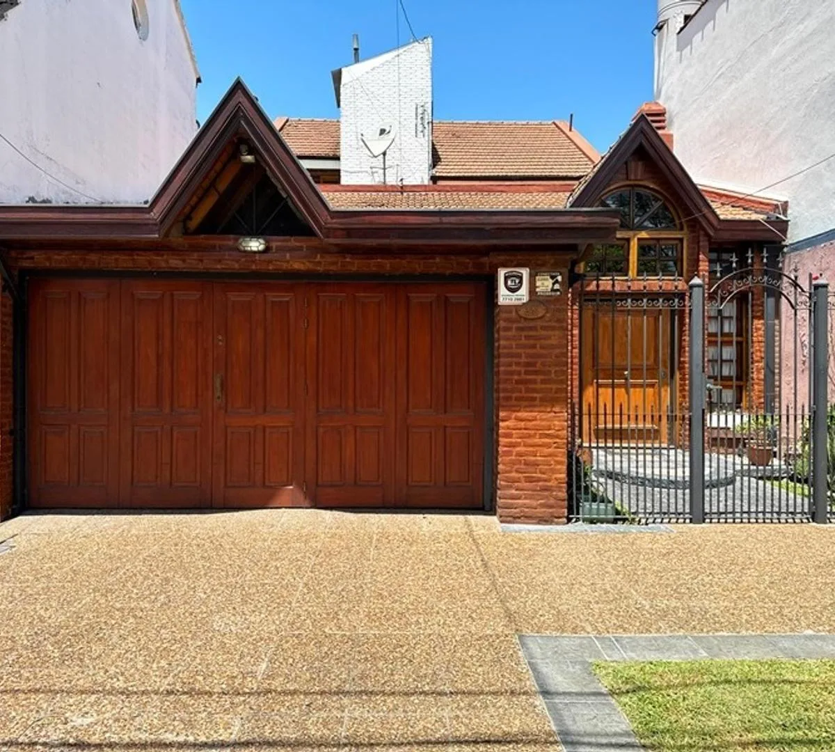 Chalet 5 bedrooms, pool and garage