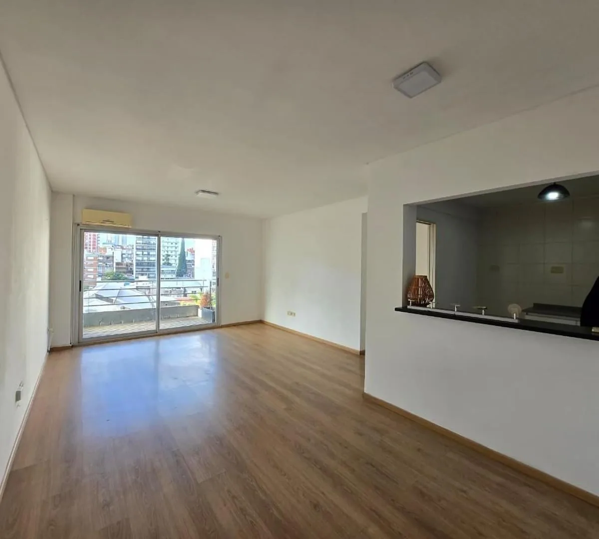 Departamento Amplio 2 Amb Suite Vestidor Toillete Fte