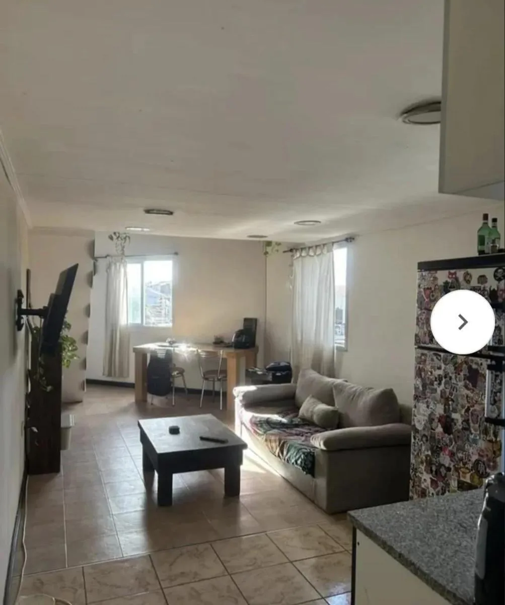23 m², frente com mezanino