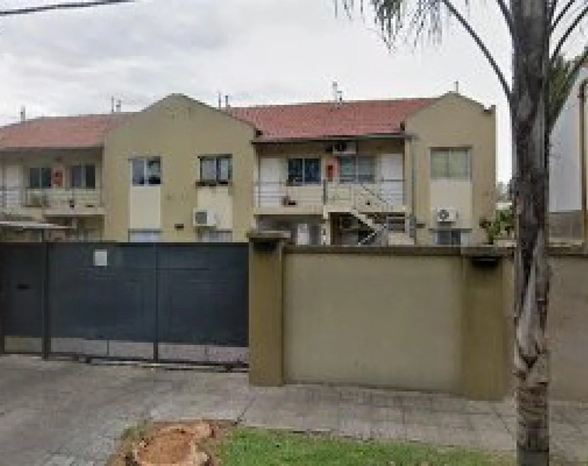 Planta alta, 2 dormitorios, cochera