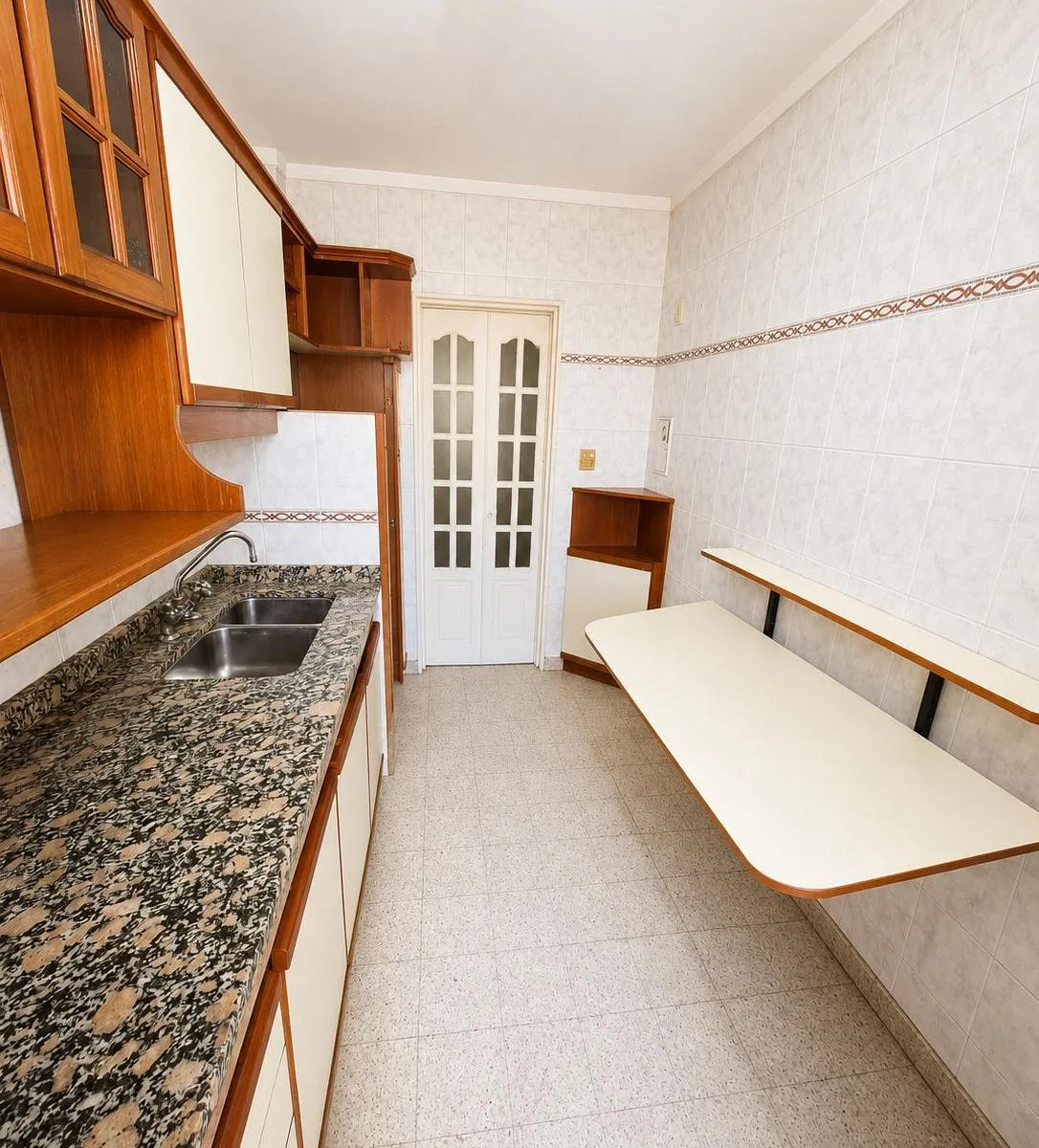 5.º piso con balcón