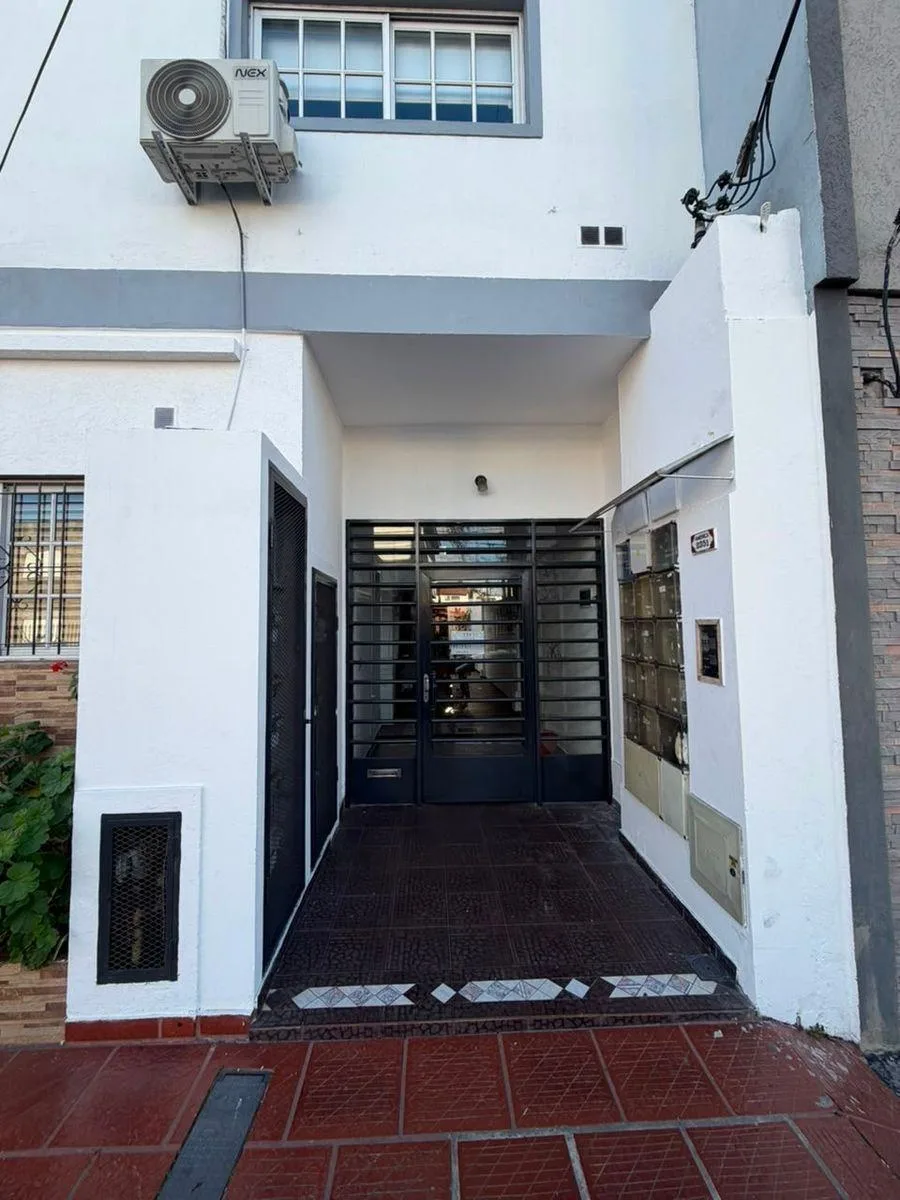 1 dormitorio, terraza con parrilla