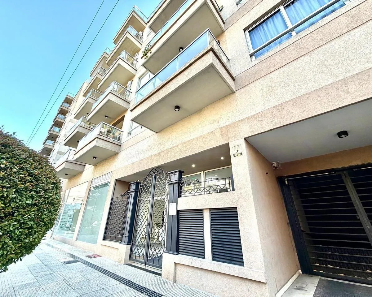 Alquiler Departamento Monoambiente, en Villa Luro