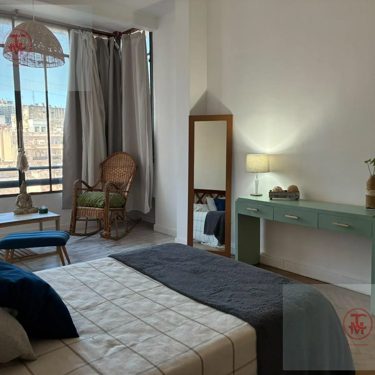 55 m² contrafrente amoblado