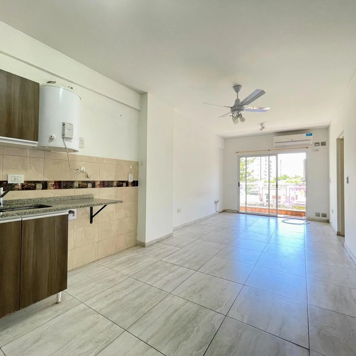 Фронтальный балкон, 45 м²