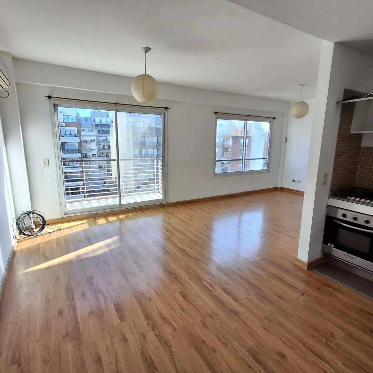 Hermoso Monoambiente con Cochera y Vista Abierta
