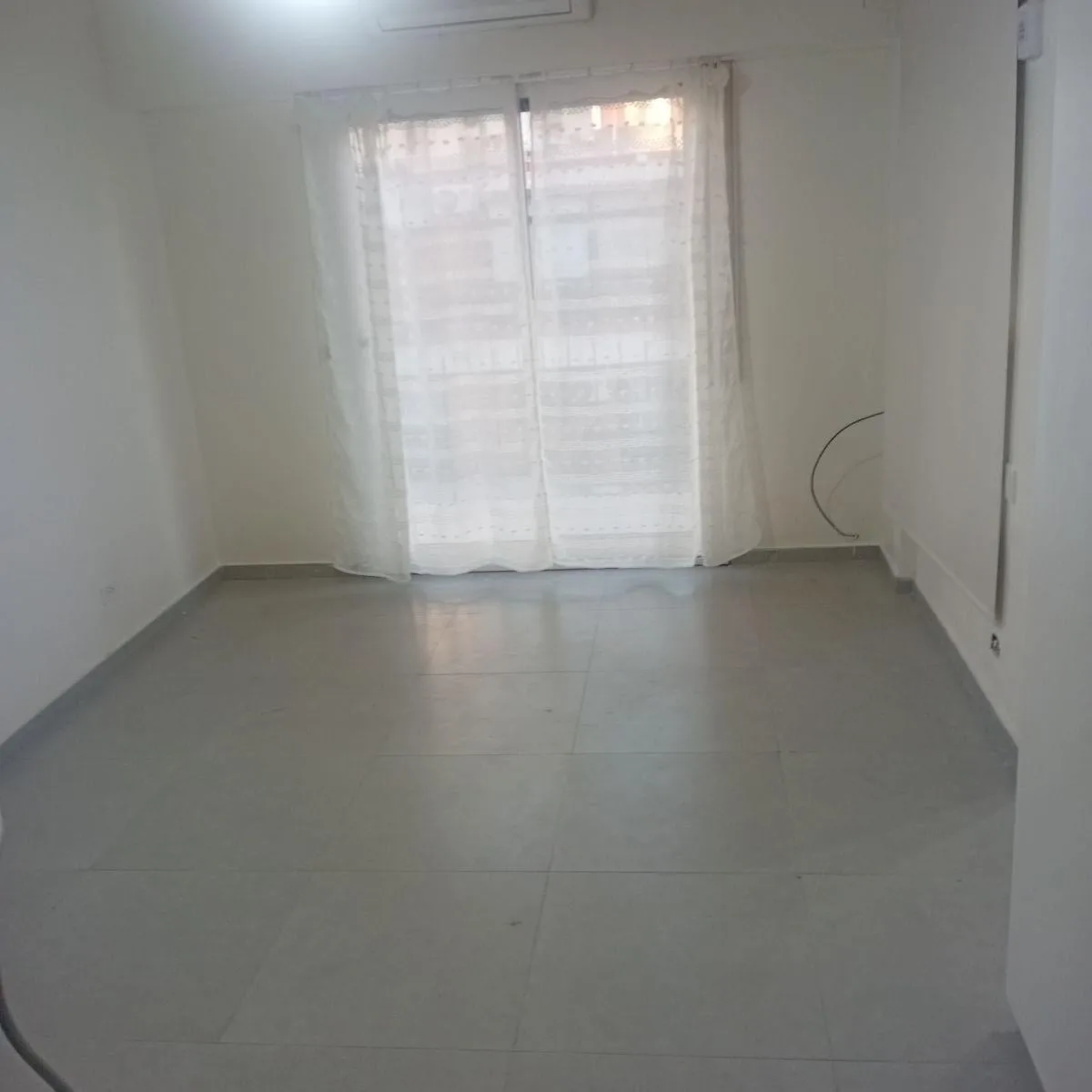 7º piso con balcón
