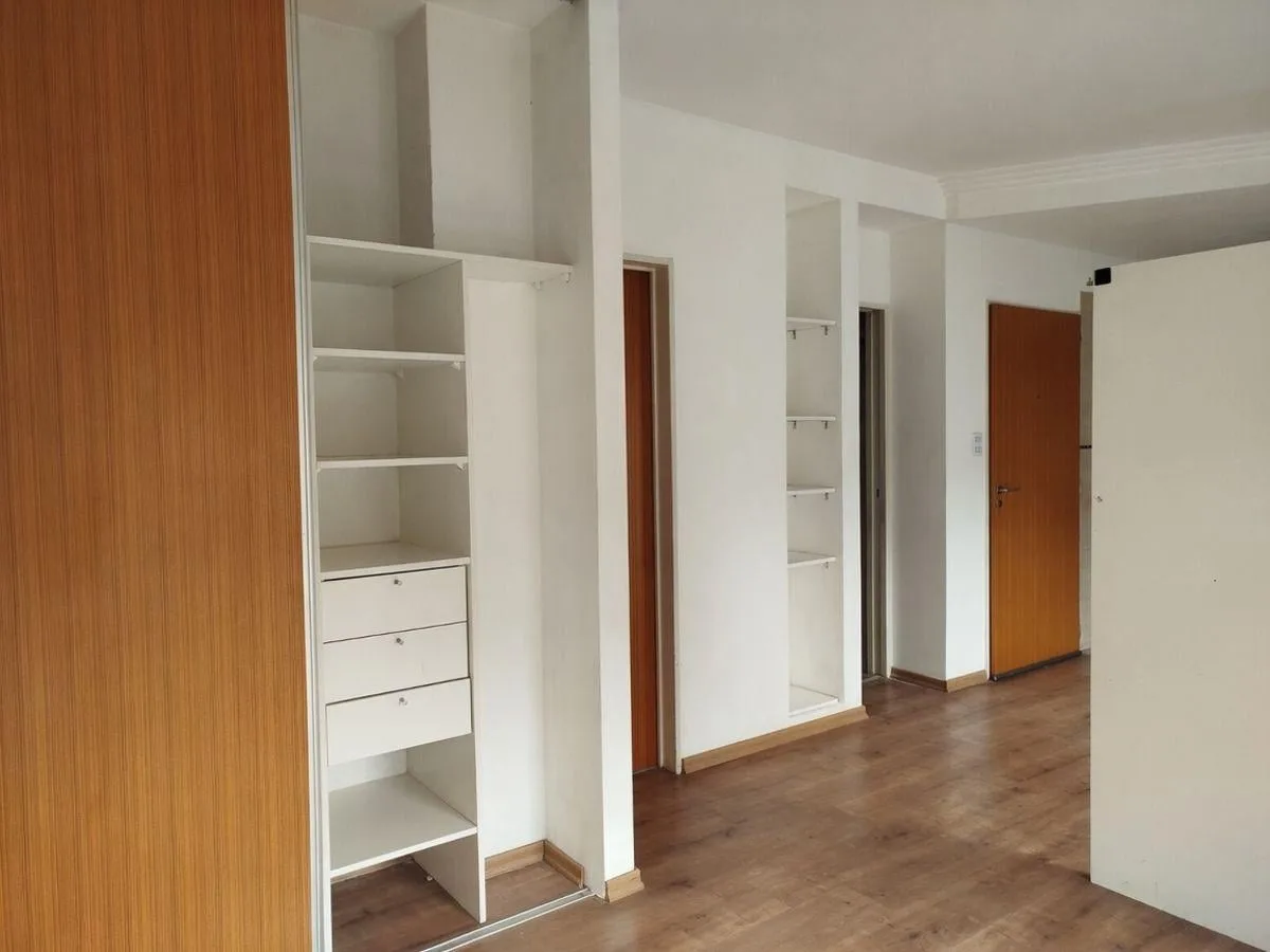 1 Ambiente Divisble con Patio en Alquiler, Almagro