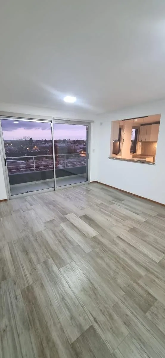 1-bedroom, balcony, 2 baths