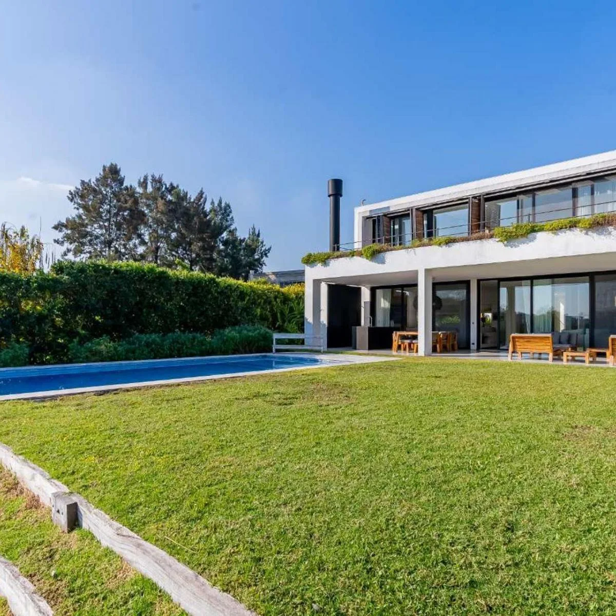 Alquiler Casa Amoblada Al Agua Corredor Bancalari