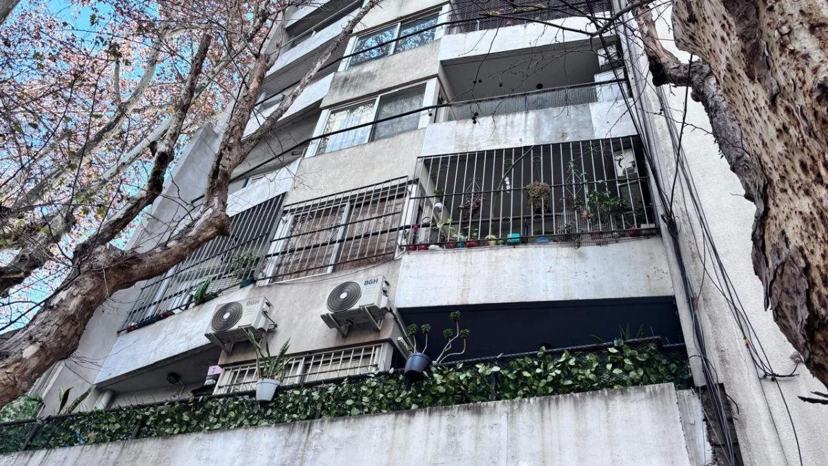 2 ambientes con doble balcón