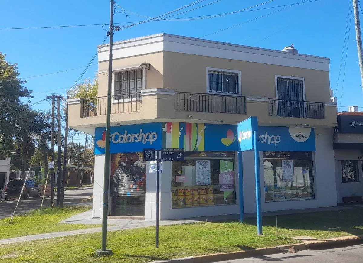 1-bedroom apartment with patio