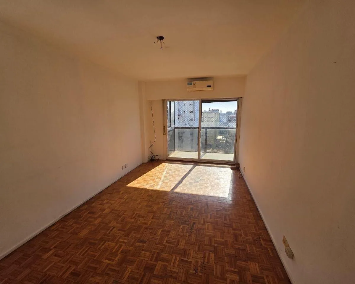 3-room apartment with balcony