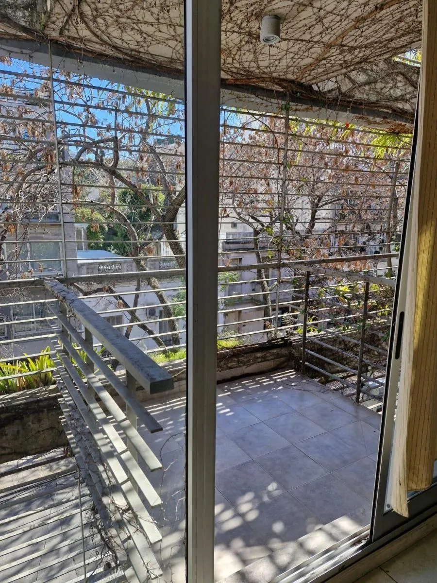 Studio with balcony and covered parking