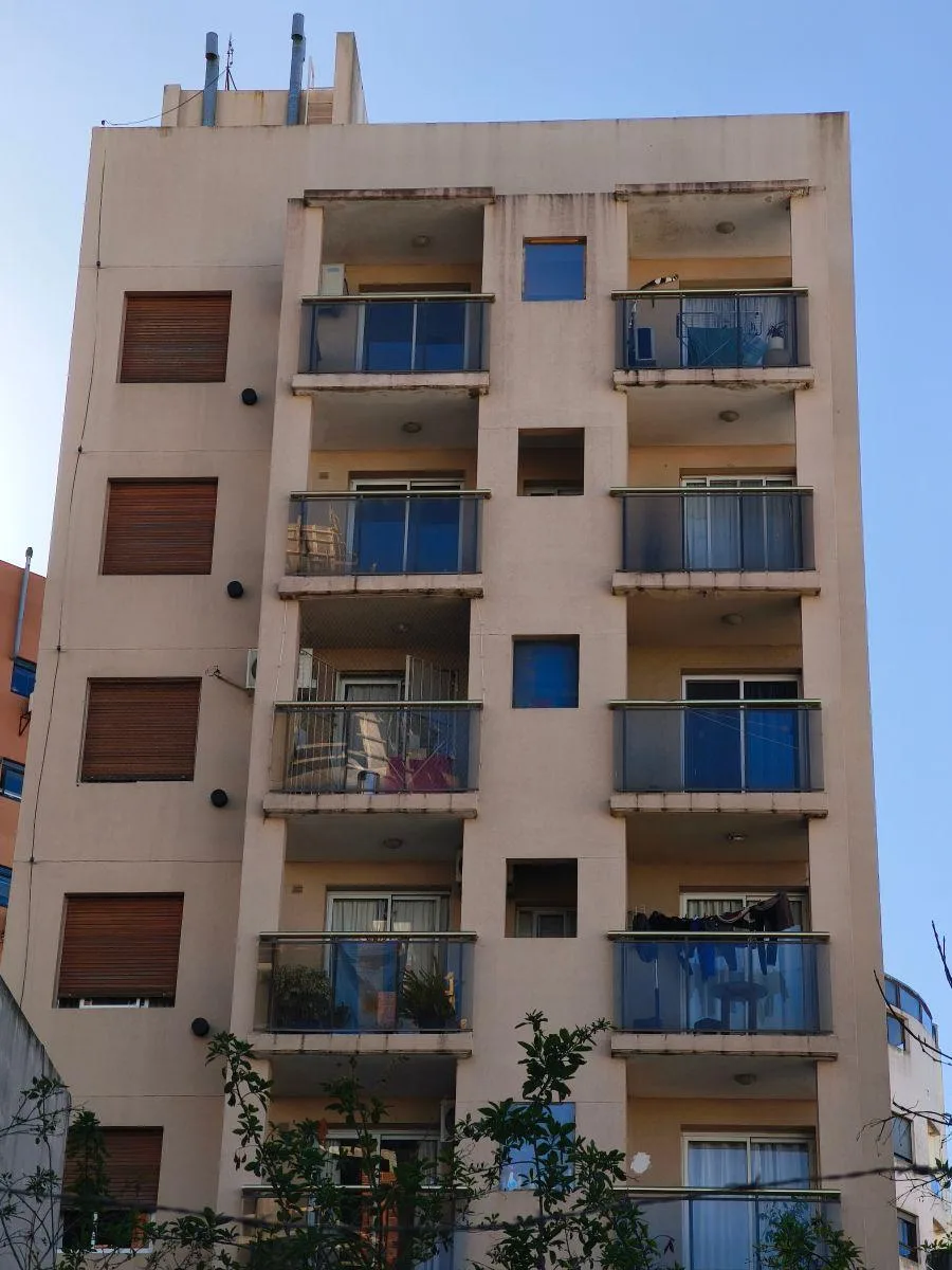 1-bedroom with balcony