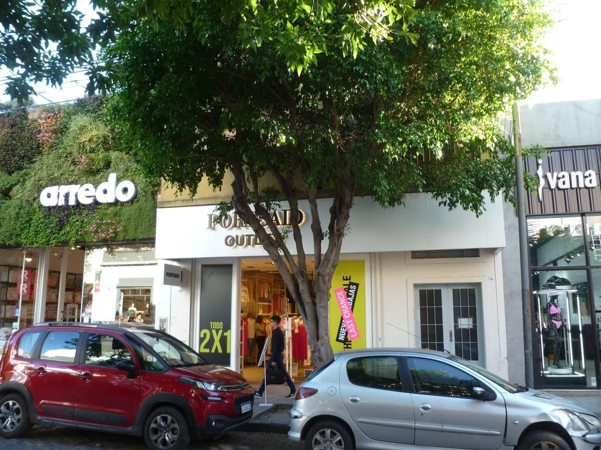 3 Ambientes por Escalera 2º Piso - Expensas Incluidas - Excelente Ubicación