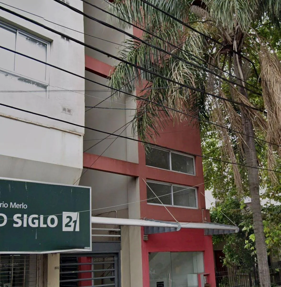 Merlo Centro, 2 dormitorios, balcón