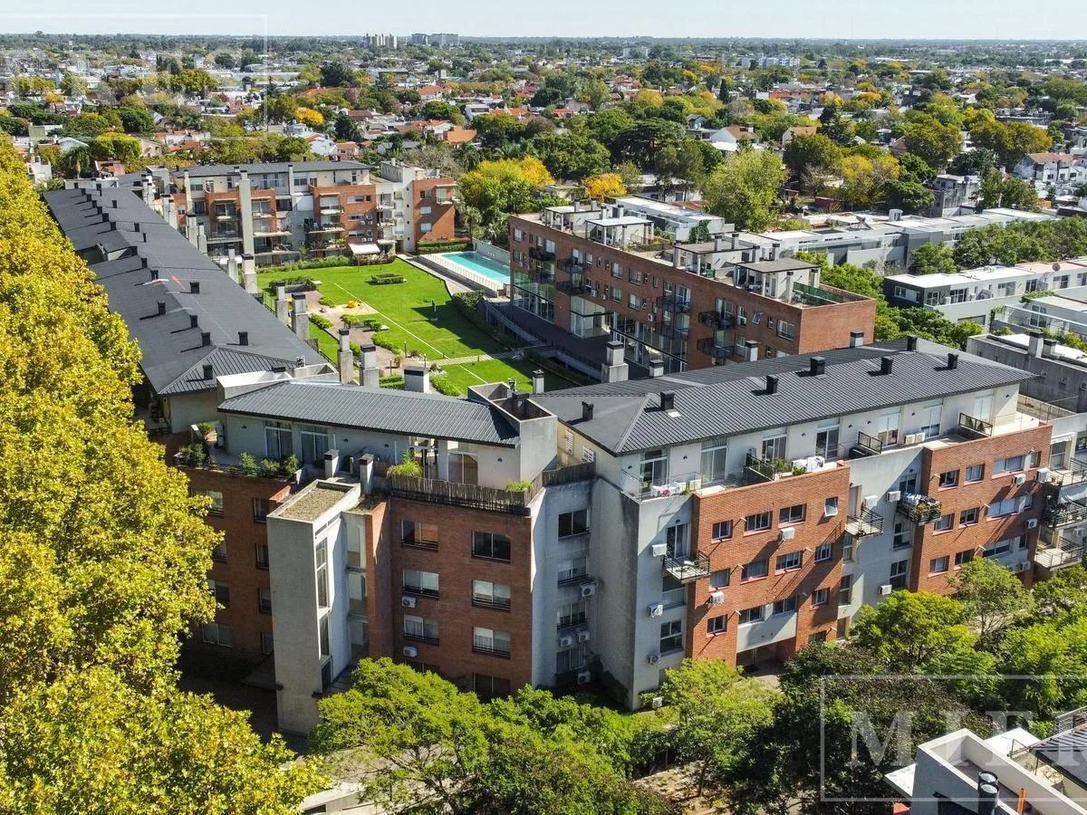 Dúplex con terraza y jacuzzi