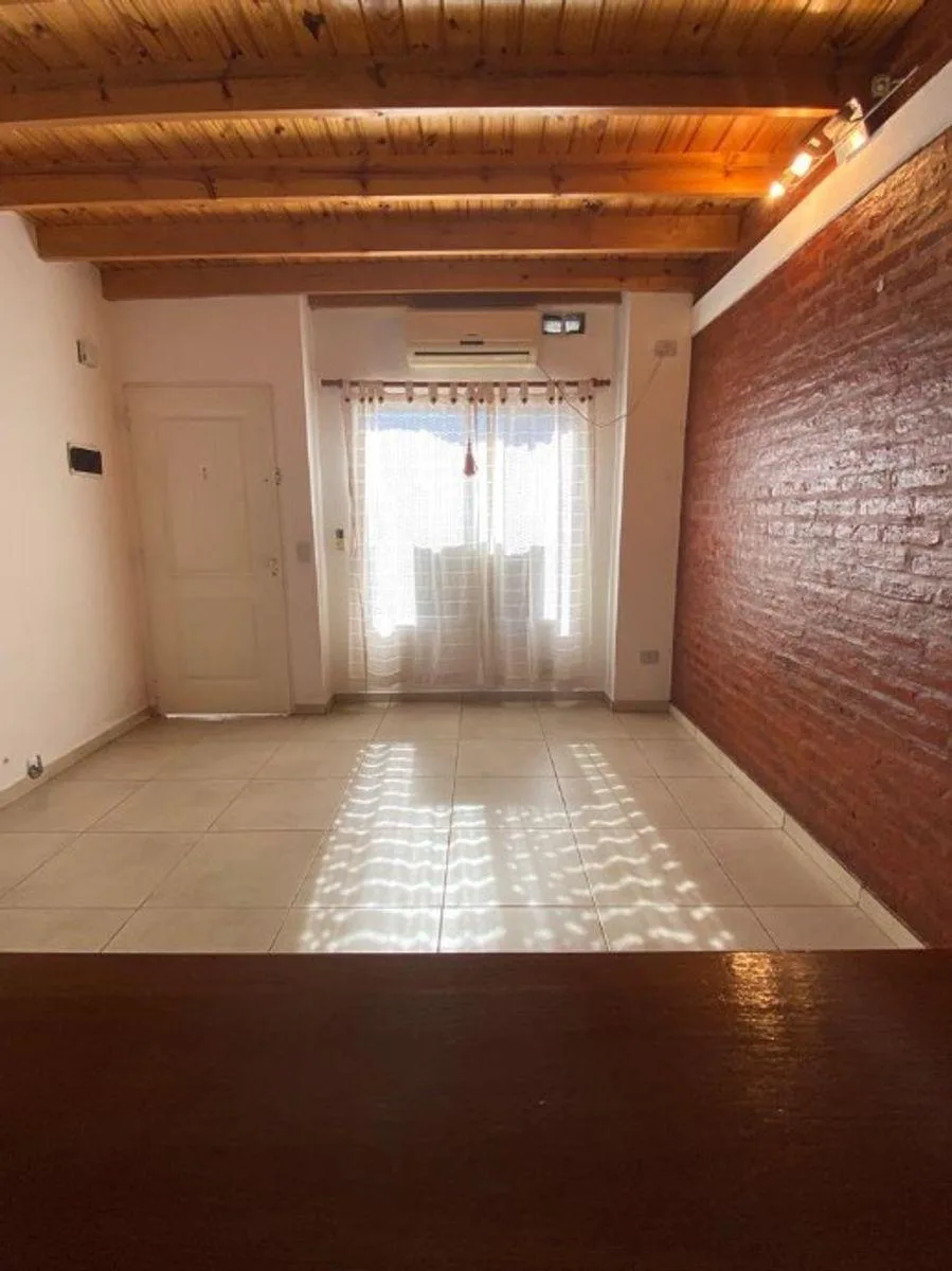 Duplex de 2 Ambientes en Alquiler - Villa Sarmiento
