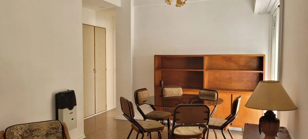 Sexto piso, balcones franceses