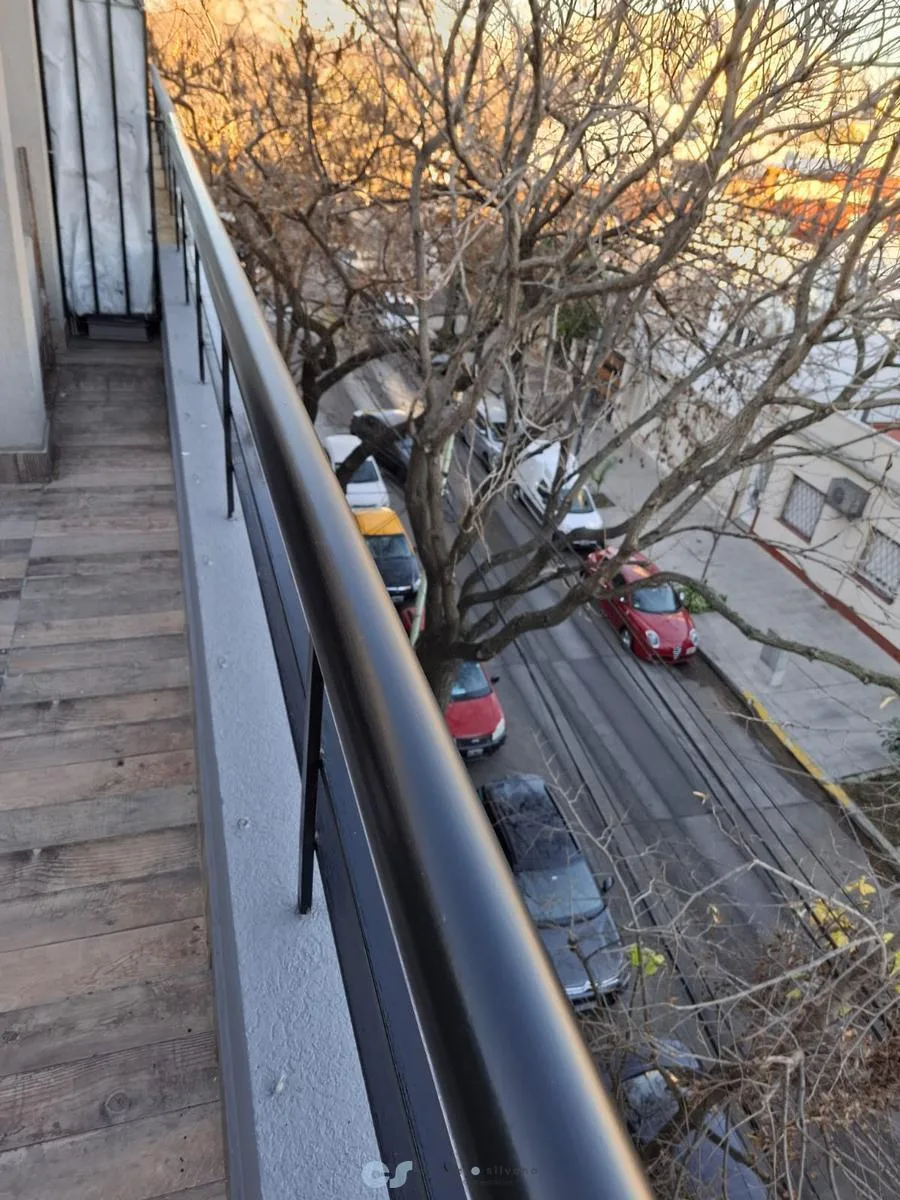 Duplex PH with terrace and grill