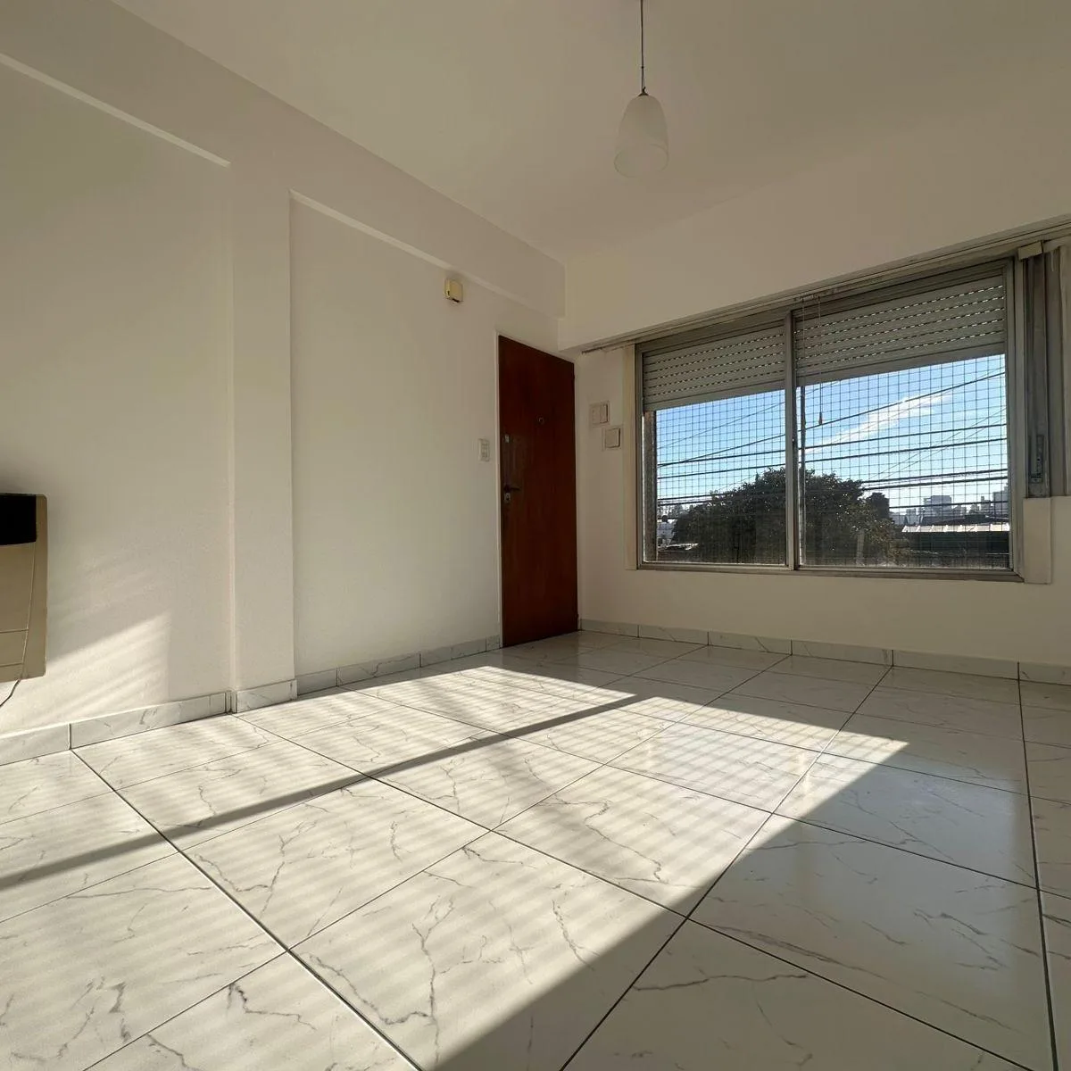 2do piso por escalera, 3 ambientes