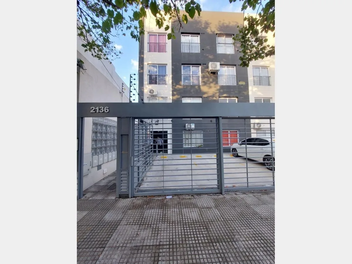 Departamento en Alquiler en Haedo