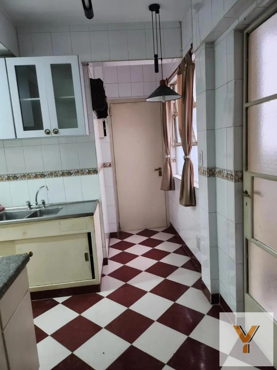 Departamento en Alquiler - 2 Dorm. 1 Baño - 102 m - Recoleta