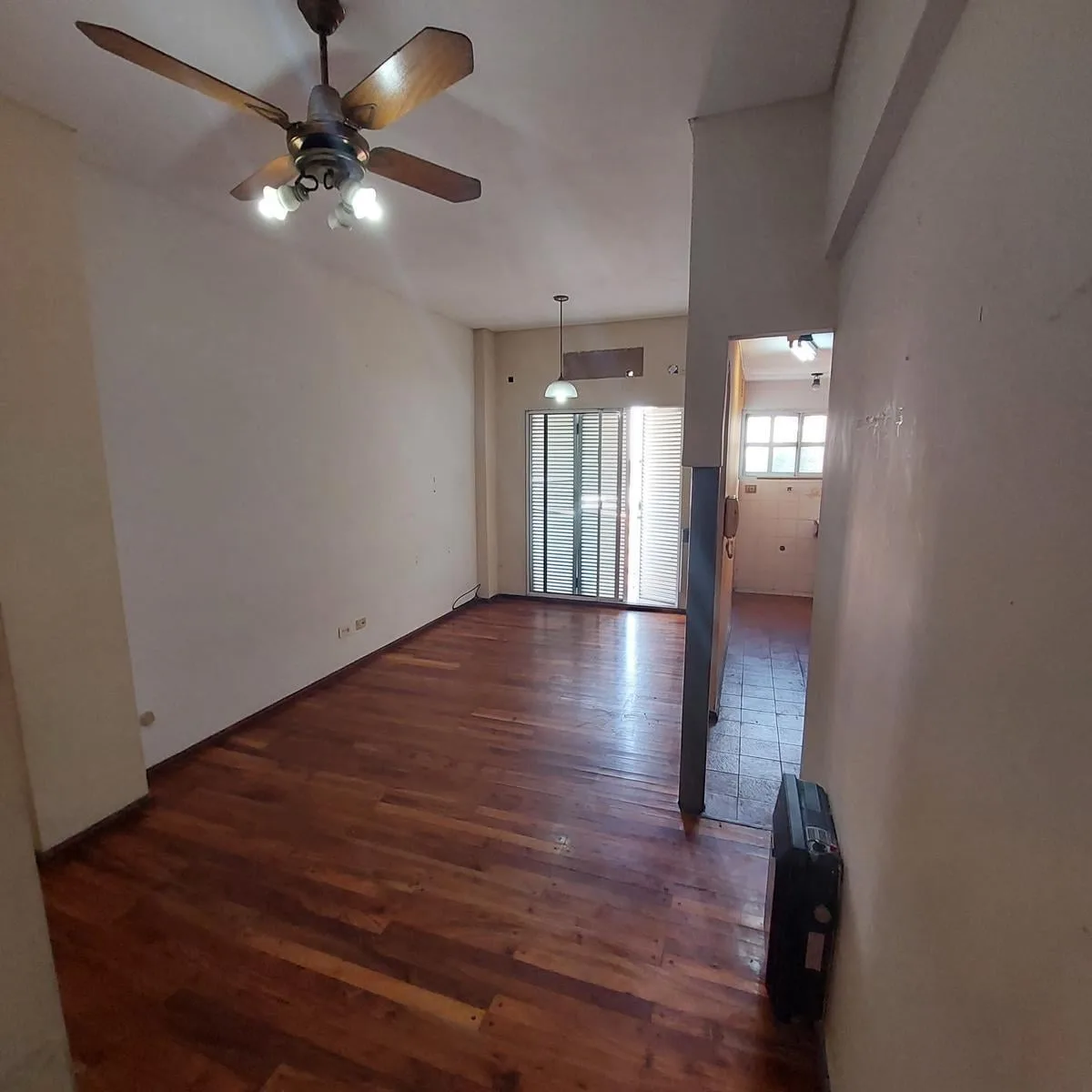 Balcón y 1 dormitorio