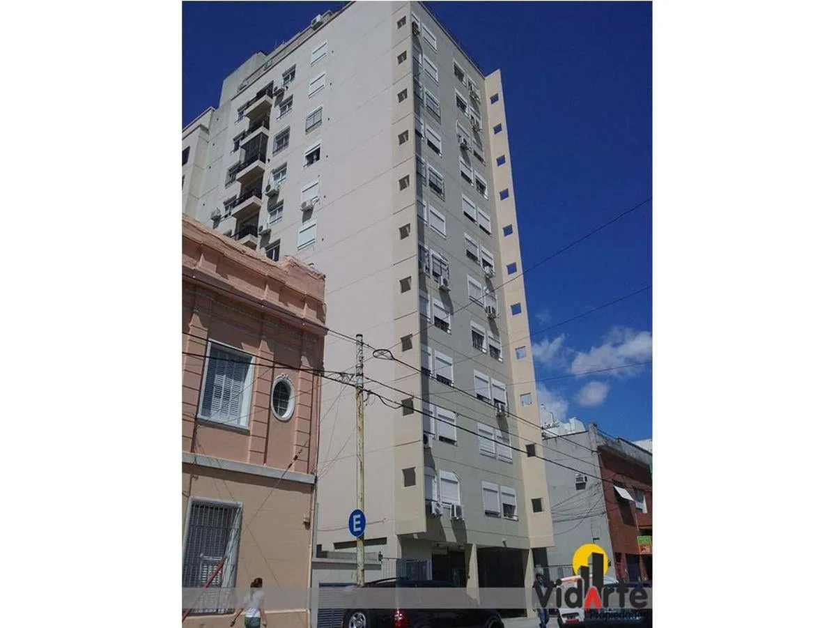 4 ambientes con balcón contra frente