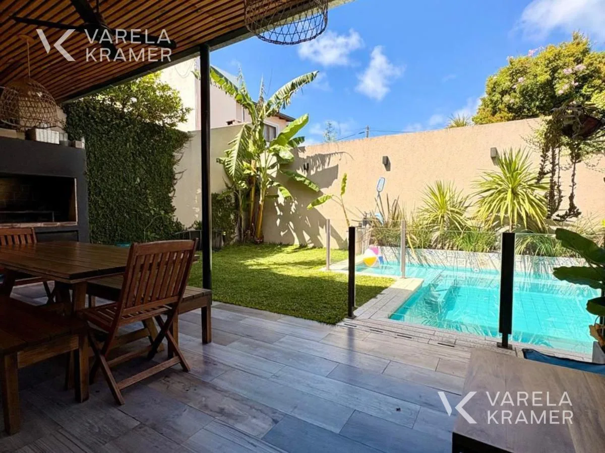 Casa amoblada con pileta