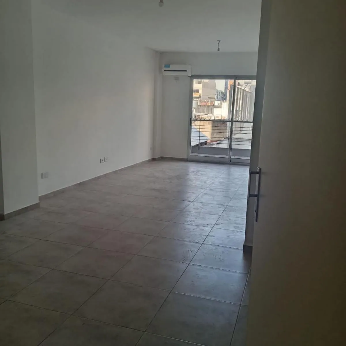 Alquiler Monoambiente Amplio Balcon Excelente Ubic
