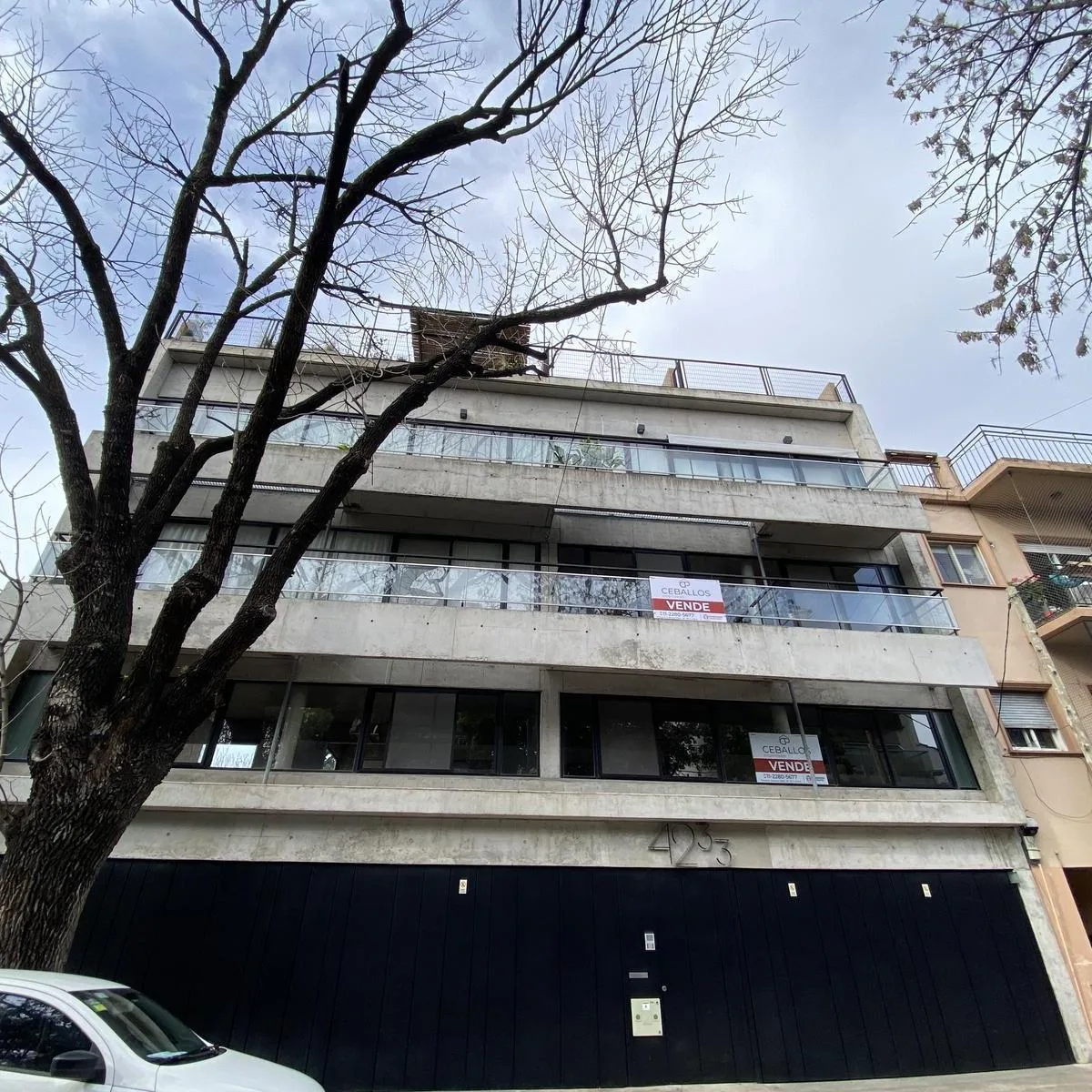 Studio with balcony and terrace
