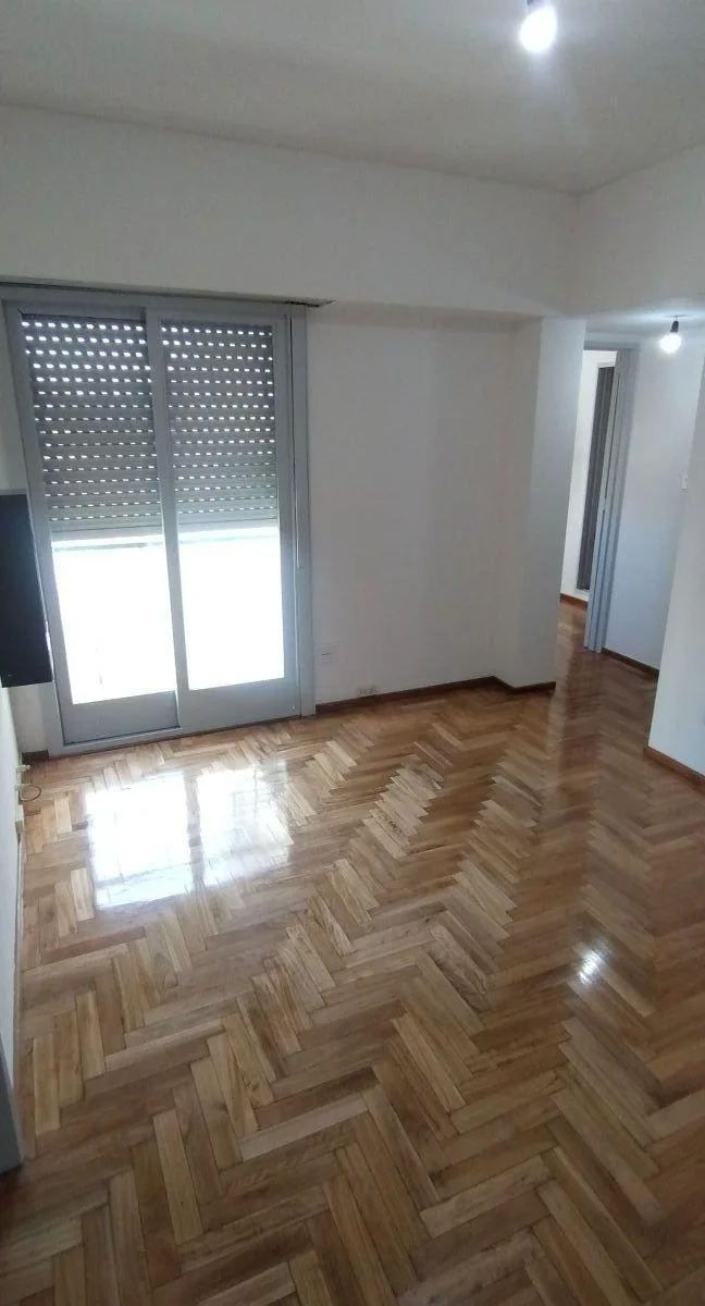2 ambientes con parquet nuevo