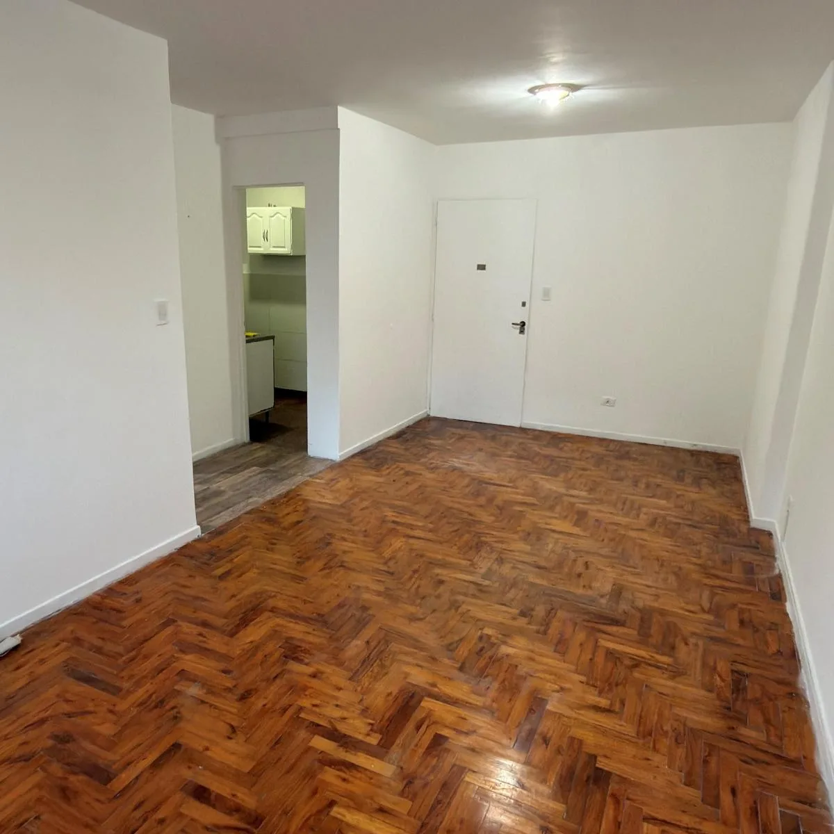 47 m², parquet, cocina nueva