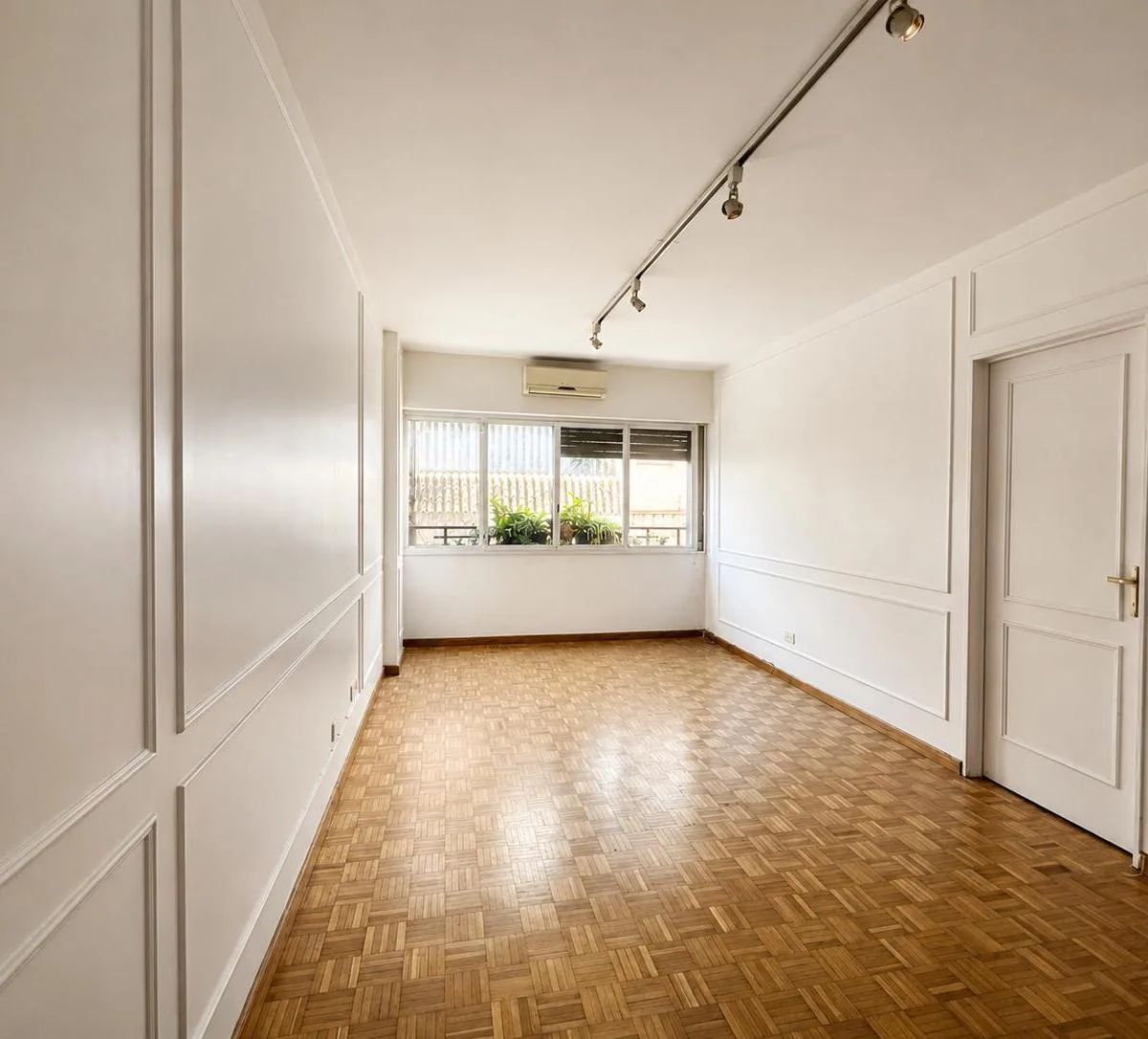 Piso 15, 3 dormitorios, 2 baños
