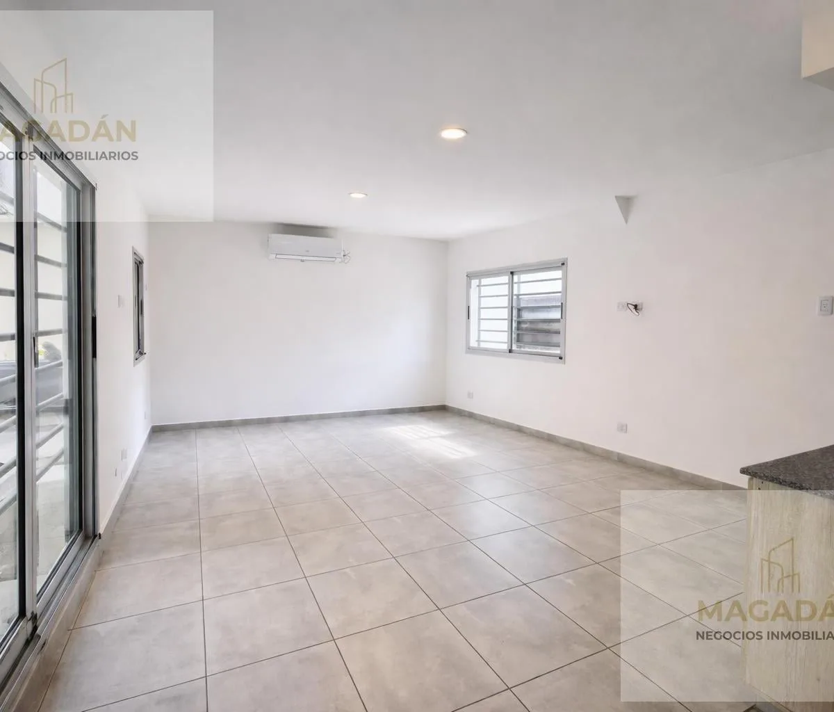 Monoambiente en planta baja